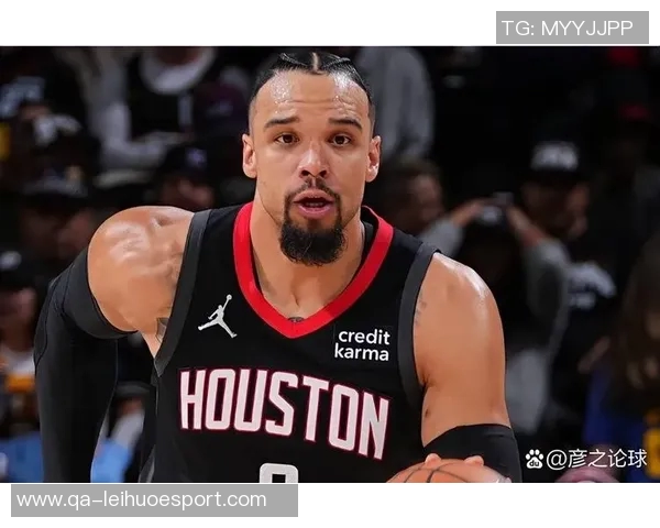 狄龙布鲁克斯勇猛表现24投10中砍下全队最高25分正负值加8助力球队胜利